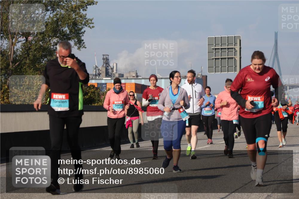 03.10.2025 - Köhlbrandbrückenlauf Luisa Fischer http://msf.ph/oto/8985060 03.10.2025 11:15:19 Position 3 3673, 2233 meine-sportfotos.de