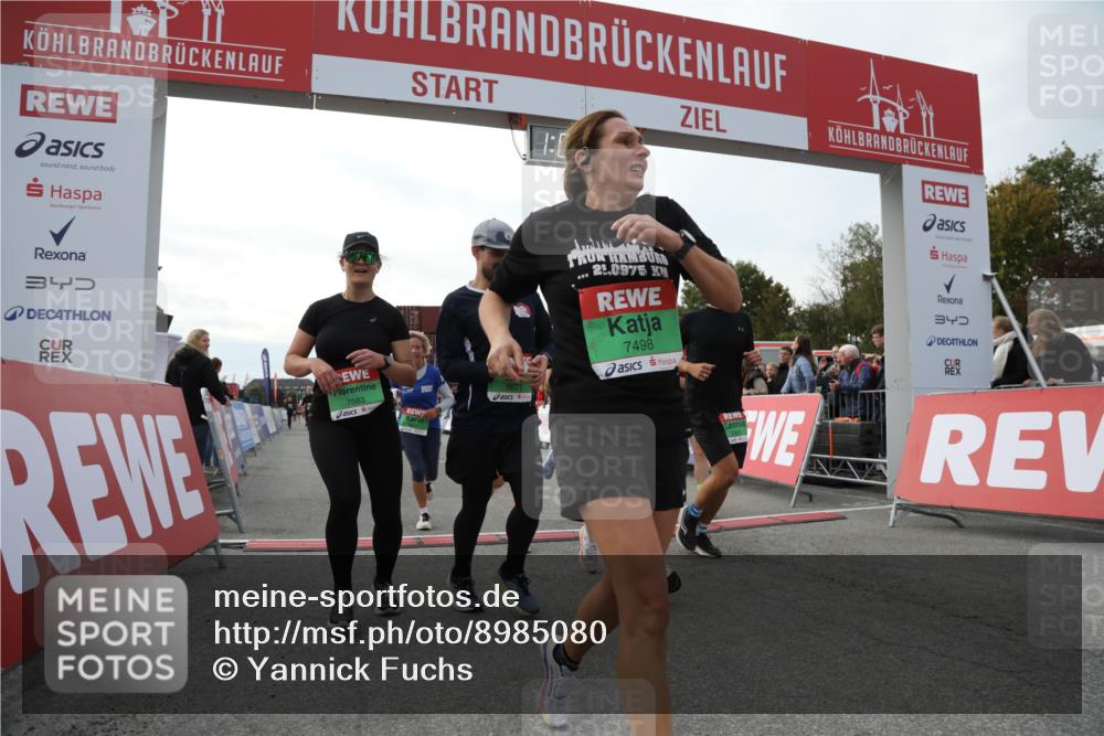 03.10.2025 - Köhlbrandbrückenlauf Yannick Fuchs http://msf.ph/oto/8985080 03.10.2025 16:09:50 Ziel 7205, 7272, 7305, 7306, 7452, 7498, 7583, 7742, 7743, 7863, 8014, 8814, 9028, 9097, 9181, 9341, 9567, 9600, 9671, 9748 meine-sportfotos.de