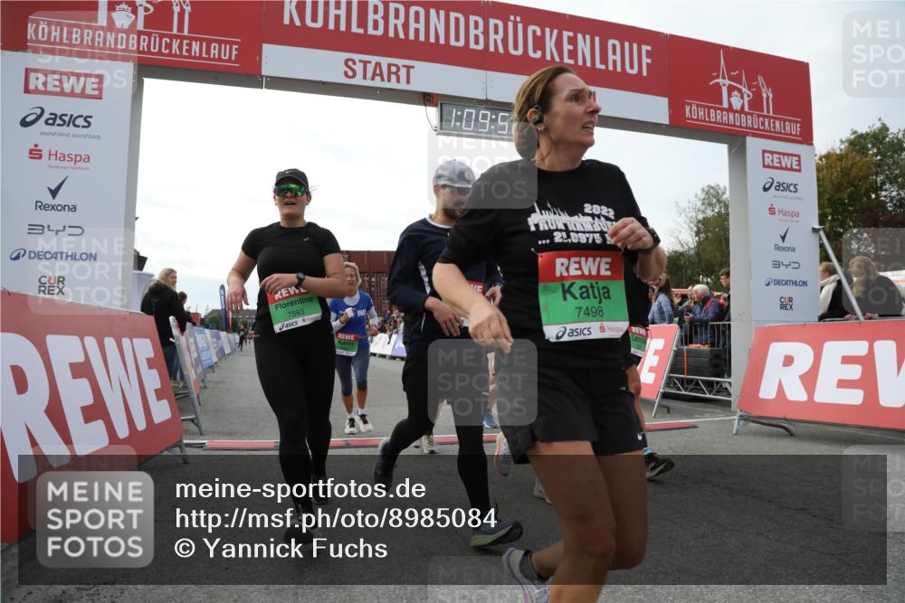 03.10.2025 - Köhlbrandbrückenlauf Yannick Fuchs http://msf.ph/oto/8985084 03.10.2025 16:09:50 Ziel 7205, 7272, 7305, 7306, 7452, 7498, 7583, 7742, 7743, 7863, 8014, 8814, 9028, 9097, 9181, 9341, 9567, 9600, 9671, 9748 meine-sportfotos.de