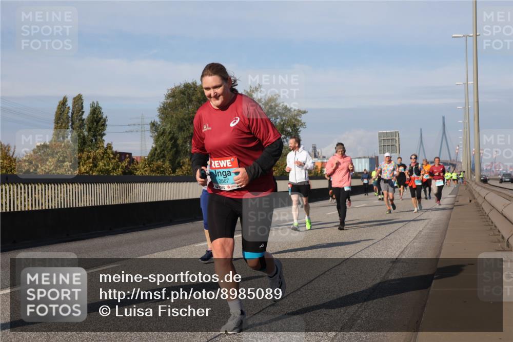 03.10.2025 - Köhlbrandbrückenlauf Luisa Fischer http://msf.ph/oto/8985089 03.10.2025 11:15:24 Position 3 2667 meine-sportfotos.de