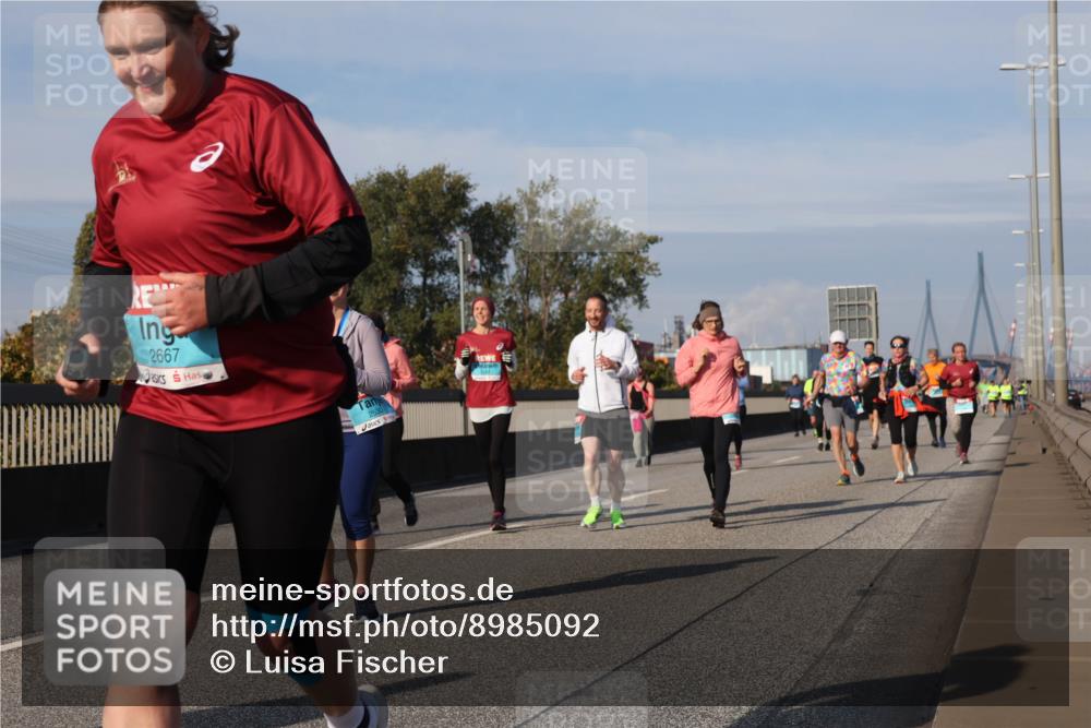 03.10.2025 - Köhlbrandbrückenlauf Luisa Fischer http://msf.ph/oto/8985092 03.10.2025 11:15:25 Position 3 2667 meine-sportfotos.de