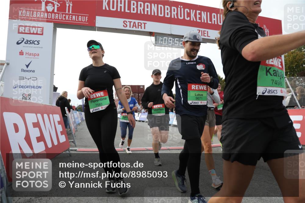 03.10.2025 - Köhlbrandbrückenlauf Yannick Fuchs http://msf.ph/oto/8985093 03.10.2025 16:09:50 Ziel 7205, 7272, 7305, 7306, 7452, 7498, 7583, 7742, 7743, 7863, 8014, 8814, 9028, 9097, 9181, 9341, 9567, 9600, 9671, 9748 meine-sportfotos.de