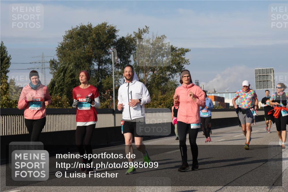 03.10.2025 - Köhlbrandbrückenlauf Luisa Fischer http://msf.ph/oto/8985099 03.10.2025 11:15:26 Position 3  meine-sportfotos.de