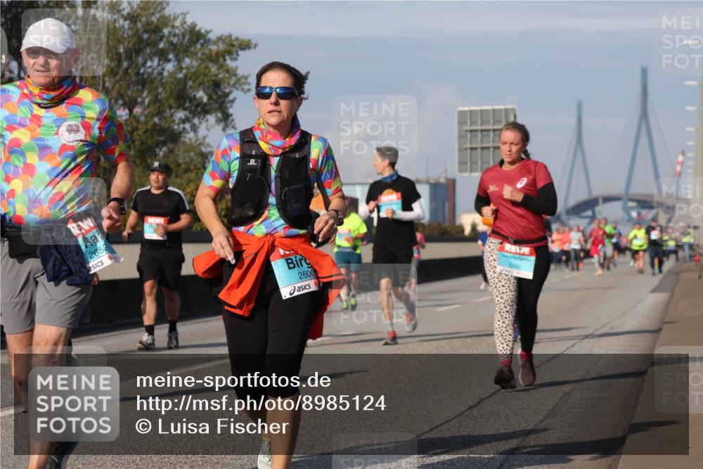 03.10.2025 - Köhlbrandbrückenlauf Luisa Fischer http://msf.ph/oto/8985124 03.10.2025 11:15:30 Position 3 2652, 2600, 209, 2148 meine-sportfotos.de