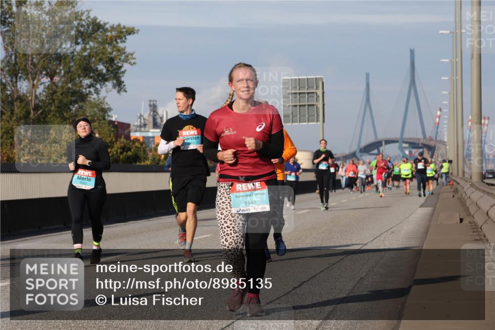 03.10.2025 - Köhlbrandbrückenlauf Luisa Fischer http://msf.ph/oto/8985135 03.10.2025 11:15:32 Position 3 3552, 2148 meine-sportfotos.de