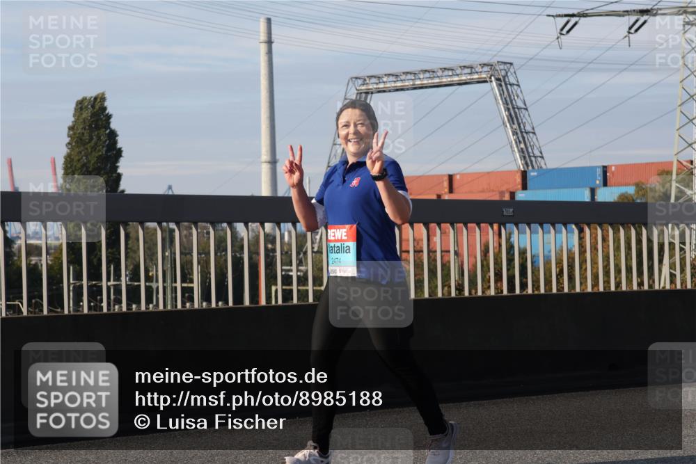03.10.2025 - Köhlbrandbrückenlauf Luisa Fischer http://msf.ph/oto/8985188 03.10.2025 11:15:50 Position 3 2474, 780 meine-sportfotos.de
