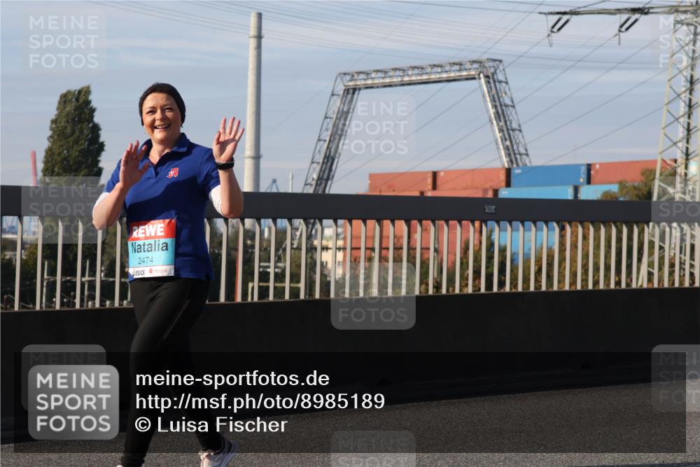 03.10.2025 - Köhlbrandbrückenlauf Luisa Fischer http://msf.ph/oto/8985189 03.10.2025 11:15:50 Position 3 2474, 700 meine-sportfotos.de