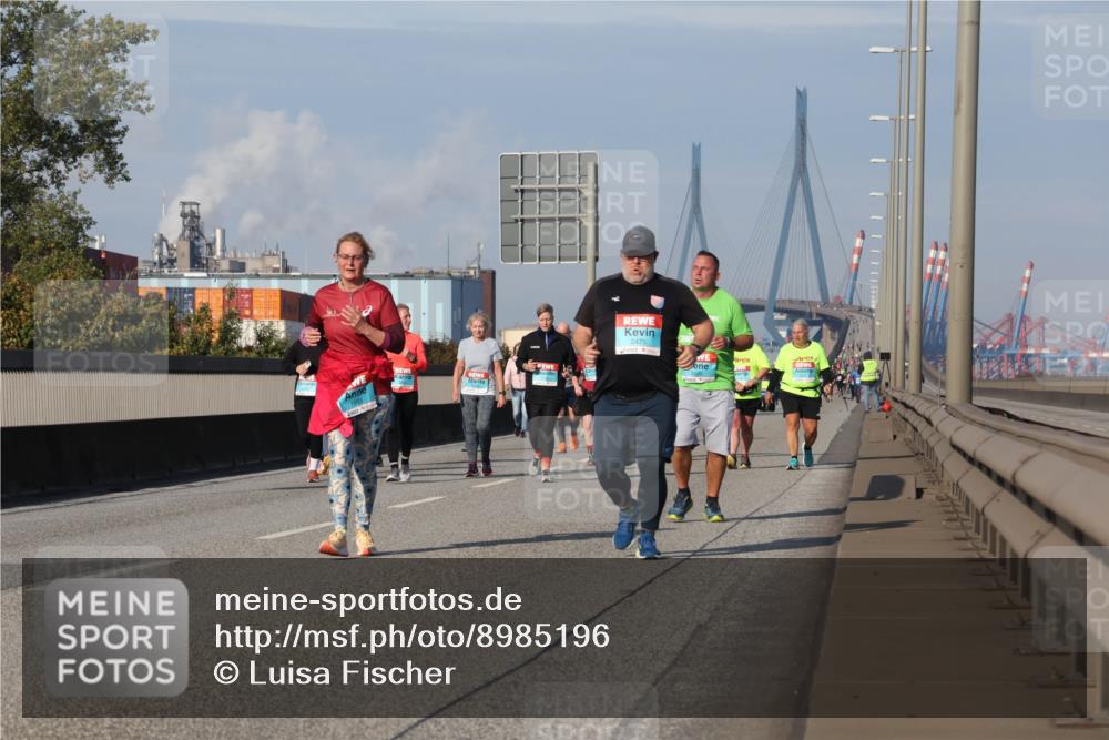 03.10.2025 - Köhlbrandbrückenlauf Luisa Fischer http://msf.ph/oto/8985196 03.10.2025 11:15:53 Position 3 2475 meine-sportfotos.de