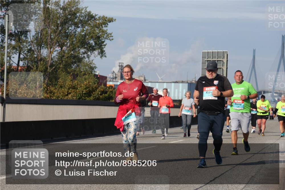 03.10.2025 - Köhlbrandbrückenlauf Luisa Fischer http://msf.ph/oto/8985206 03.10.2025 11:15:55 Position 3 1988, 2475 meine-sportfotos.de