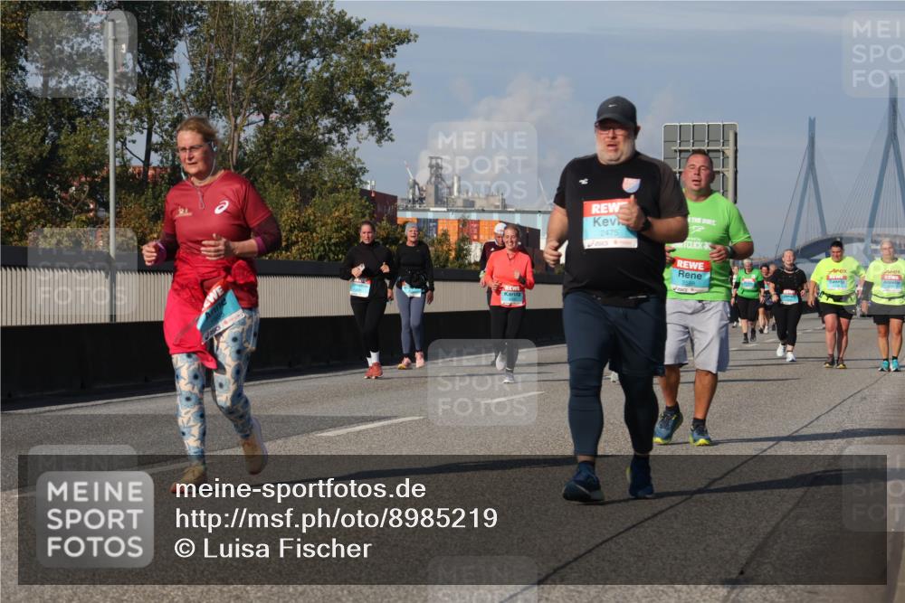 03.10.2025 - Köhlbrandbrückenlauf Luisa Fischer http://msf.ph/oto/8985219 03.10.2025 11:15:57 Position 3 4, 2475, 1 meine-sportfotos.de