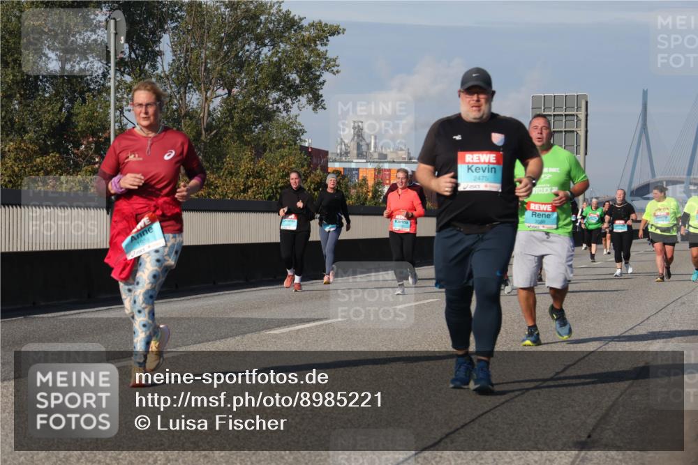 03.10.2025 - Köhlbrandbrückenlauf Luisa Fischer http://msf.ph/oto/8985221 03.10.2025 11:15:57 Position 3 1988, 2475 meine-sportfotos.de