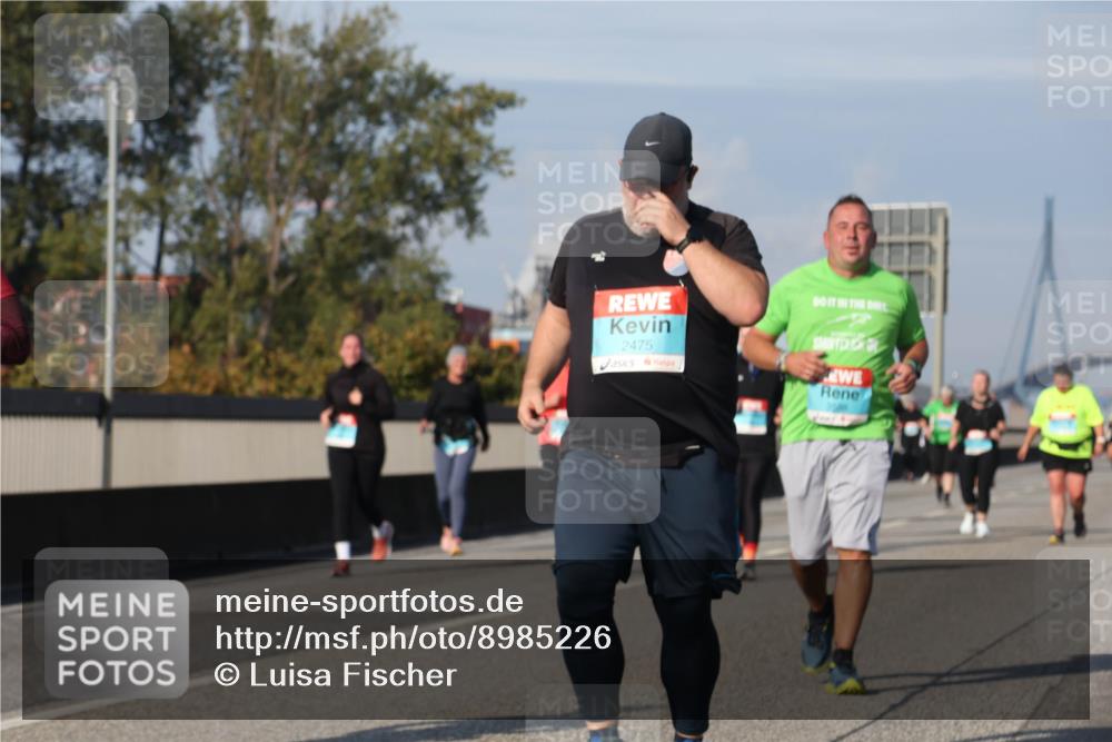03.10.2025 - Köhlbrandbrückenlauf Luisa Fischer http://msf.ph/oto/8985226 03.10.2025 11:15:58 Position 3 2475 meine-sportfotos.de