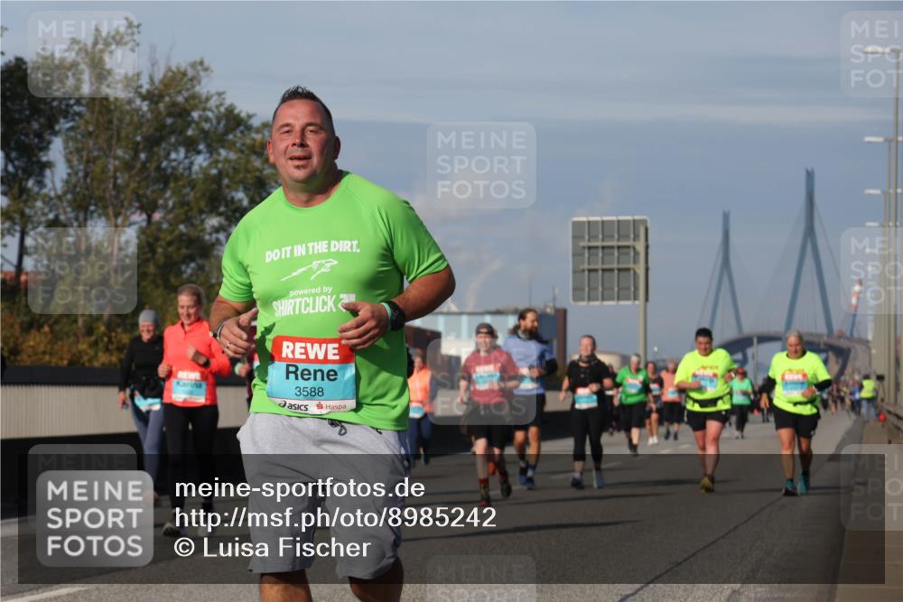 03.10.2025 - Köhlbrandbrückenlauf Luisa Fischer http://msf.ph/oto/8985242 03.10.2025 11:16:01 Position 3 3588 meine-sportfotos.de