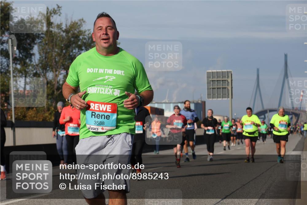 03.10.2025 - Köhlbrandbrückenlauf Luisa Fischer http://msf.ph/oto/8985243 03.10.2025 11:16:01 Position 3 3588 meine-sportfotos.de