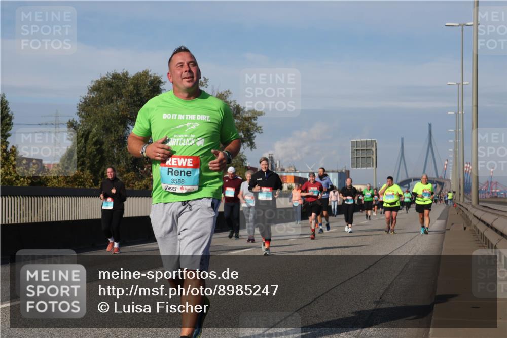 03.10.2025 - Köhlbrandbrückenlauf Luisa Fischer http://msf.ph/oto/8985247 03.10.2025 11:16:02 Position 3 3588 meine-sportfotos.de