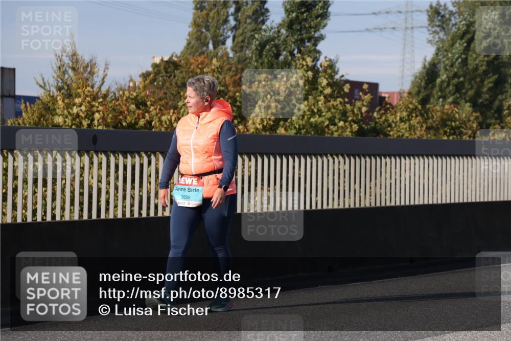 03.10.2025 - Köhlbrandbrückenlauf Luisa Fischer http://msf.ph/oto/8985317 03.10.2025 11:16:18 Position 3 2688 meine-sportfotos.de