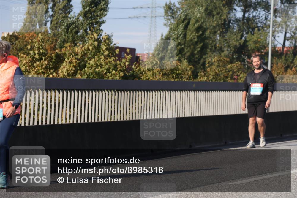 03.10.2025 - Köhlbrandbrückenlauf Luisa Fischer http://msf.ph/oto/8985318 03.10.2025 11:16:18 Position 3  meine-sportfotos.de
