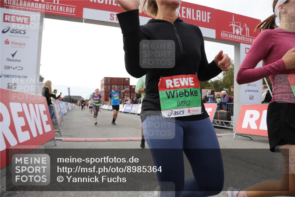 03.10.2025 - Köhlbrandbrückenlauf Yannick Fuchs http://msf.ph/oto/8985364 03.10.2025 16:10:08 Ziel 7273, 7437, 7528, 7529, 7764, 8882, 8989, 9090, 9323, 9347, 9348, 9349, 9458 meine-sportfotos.de