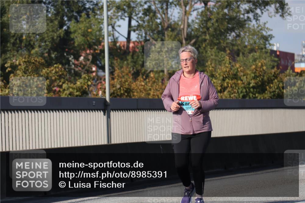 03.10.2025 - Köhlbrandbrückenlauf Luisa Fischer http://msf.ph/oto/8985391 03.10.2025 11:16:33 Position 3 3589 meine-sportfotos.de