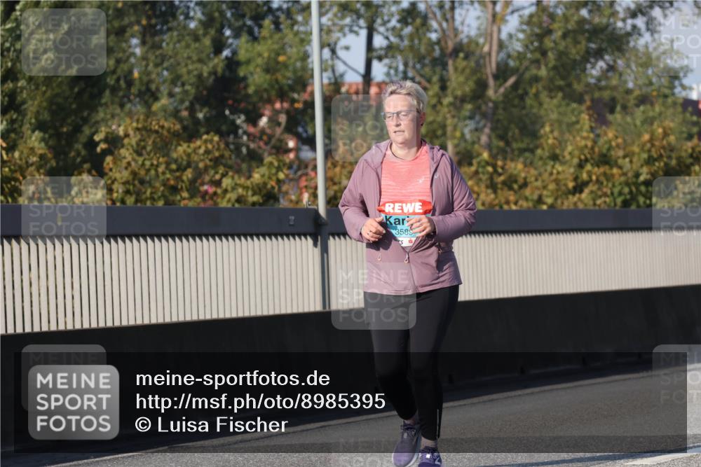 03.10.2025 - Köhlbrandbrückenlauf Luisa Fischer http://msf.ph/oto/8985395 03.10.2025 11:16:34 Position 3 3589 meine-sportfotos.de