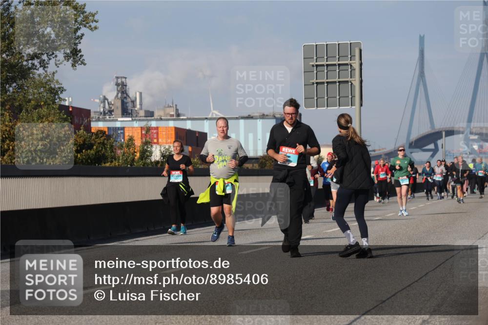03.10.2025 - Köhlbrandbrückenlauf Luisa Fischer http://msf.ph/oto/8985406 03.10.2025 11:16:42 Position 3  meine-sportfotos.de
