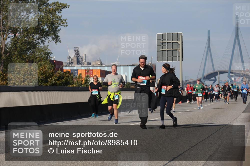 03.10.2025 - Köhlbrandbrückenlauf Luisa Fischer http://msf.ph/oto/8985410 03.10.2025 11:16:43 Position 3  meine-sportfotos.de