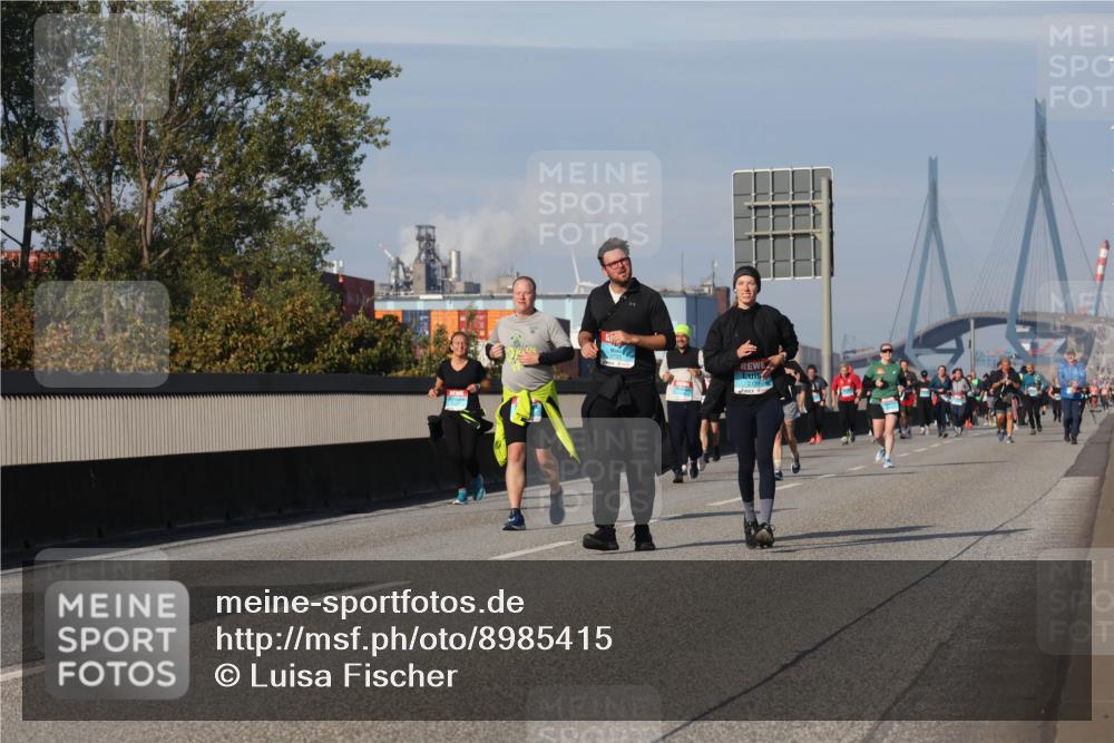 03.10.2025 - Köhlbrandbrückenlauf Luisa Fischer http://msf.ph/oto/8985415 03.10.2025 11:16:44 Position 3  meine-sportfotos.de