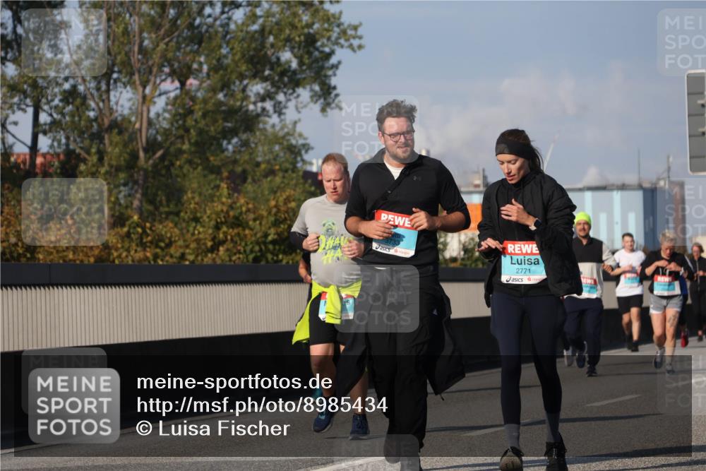 03.10.2025 - Köhlbrandbrückenlauf Luisa Fischer http://msf.ph/oto/8985434 03.10.2025 11:16:46 Position 3 3733, 2771 meine-sportfotos.de