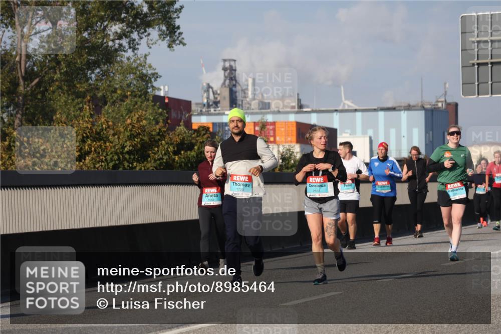 03.10.2025 - Köhlbrandbrückenlauf Luisa Fischer http://msf.ph/oto/8985464 03.10.2025 11:16:51 Position 3 1982, 1729, 2558, 2260 meine-sportfotos.de