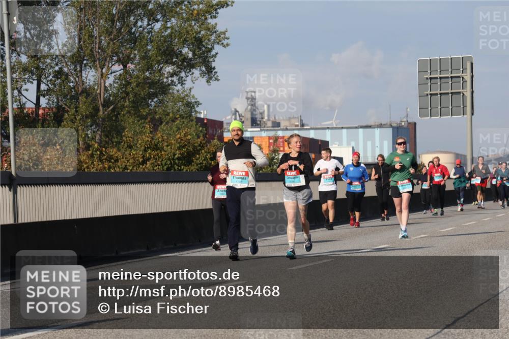 03.10.2025 - Köhlbrandbrückenlauf Luisa Fischer http://msf.ph/oto/8985468 03.10.2025 11:16:52 Position 3 1729, 1982, 2558 meine-sportfotos.de