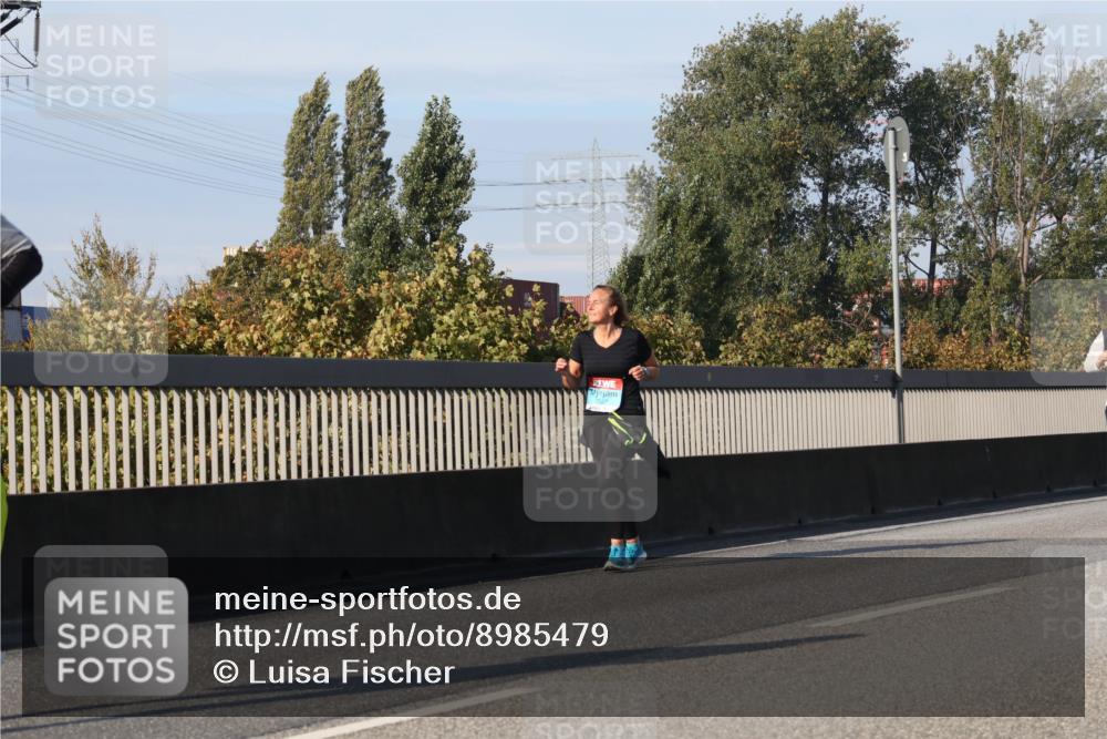 03.10.2025 - Köhlbrandbrückenlauf Luisa Fischer http://msf.ph/oto/8985479 03.10.2025 11:16:53 Position 3  meine-sportfotos.de