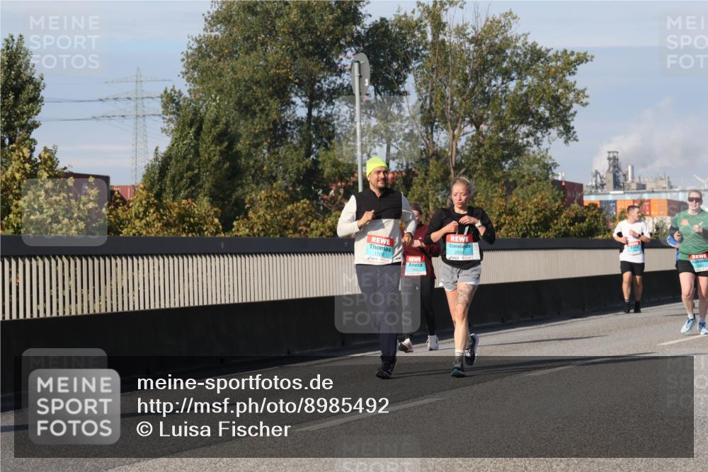 03.10.2025 - Köhlbrandbrückenlauf Luisa Fischer http://msf.ph/oto/8985492 03.10.2025 11:16:56 Position 3 2551, 1729 meine-sportfotos.de