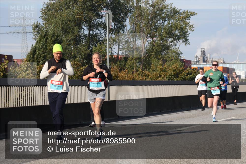 03.10.2025 - Köhlbrandbrückenlauf Luisa Fischer http://msf.ph/oto/8985500 03.10.2025 11:16:57 Position 3 1729, 2558 meine-sportfotos.de