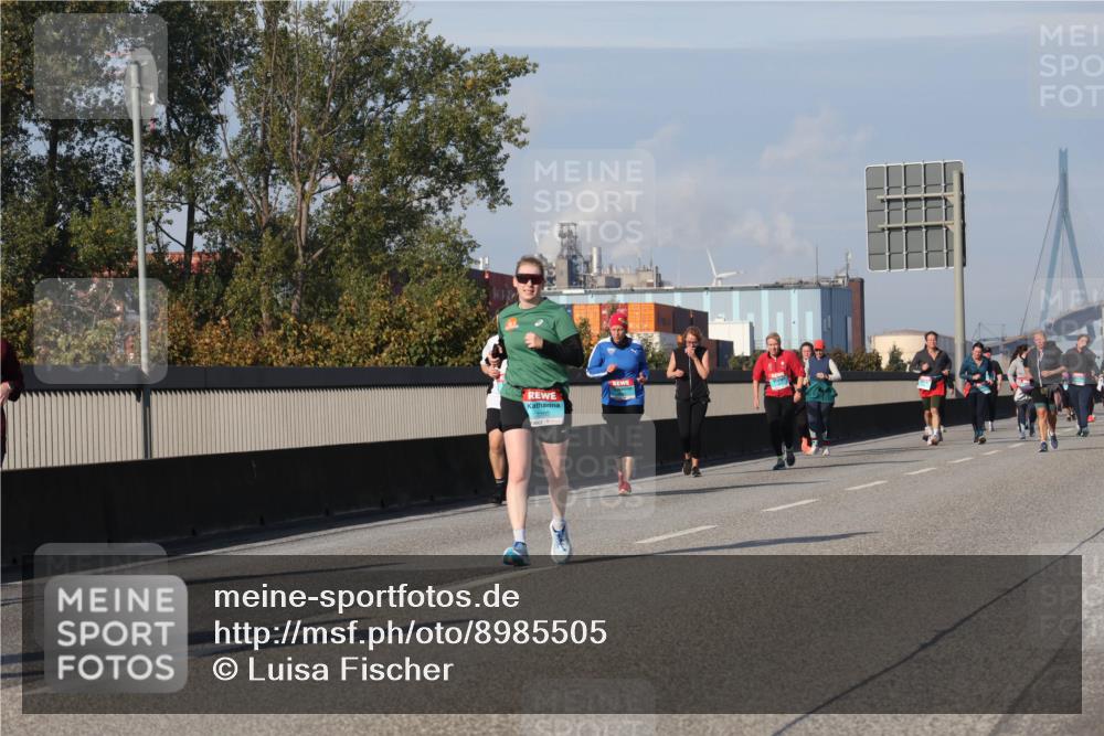 03.10.2025 - Köhlbrandbrückenlauf Luisa Fischer http://msf.ph/oto/8985505 03.10.2025 11:16:58 Position 3  meine-sportfotos.de