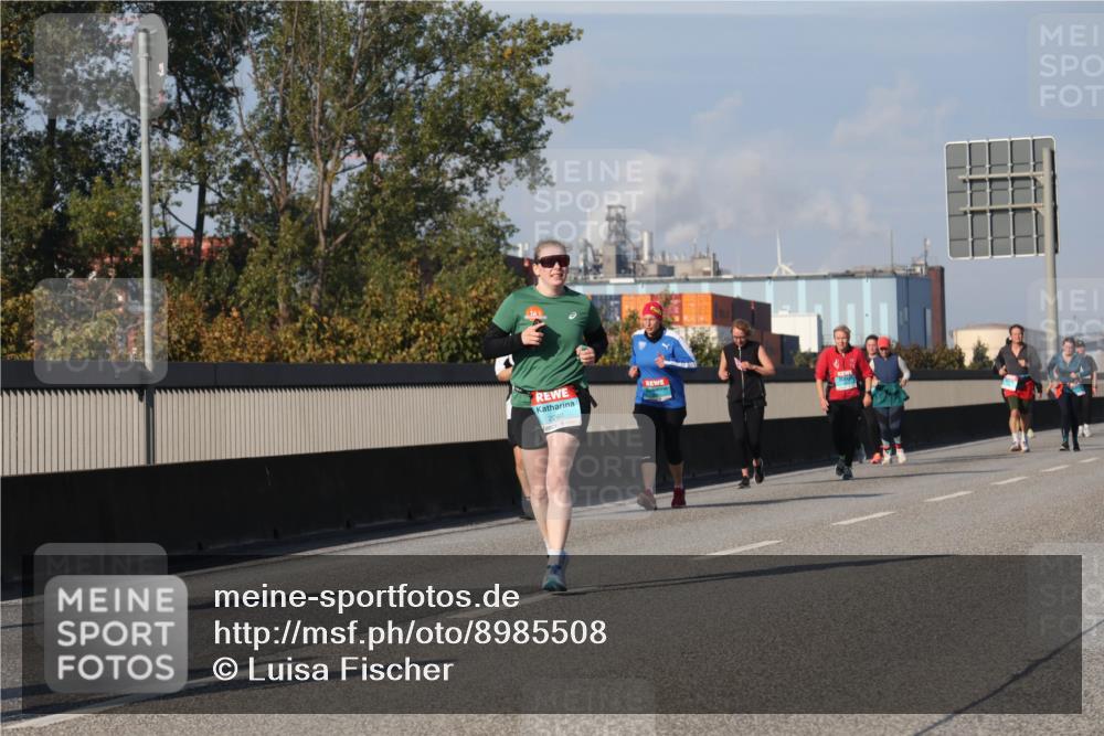 03.10.2025 - Köhlbrandbrückenlauf Luisa Fischer http://msf.ph/oto/8985508 03.10.2025 11:16:58 Position 3 2260 meine-sportfotos.de