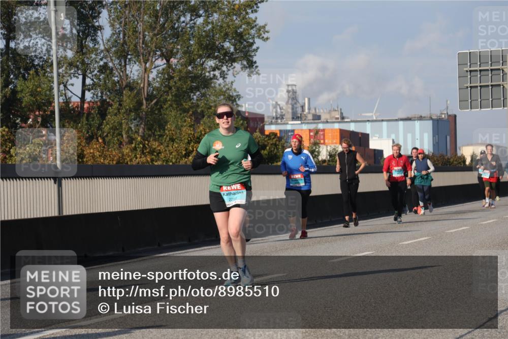 03.10.2025 - Köhlbrandbrückenlauf Luisa Fischer http://msf.ph/oto/8985510 03.10.2025 11:16:59 Position 3 2260 meine-sportfotos.de