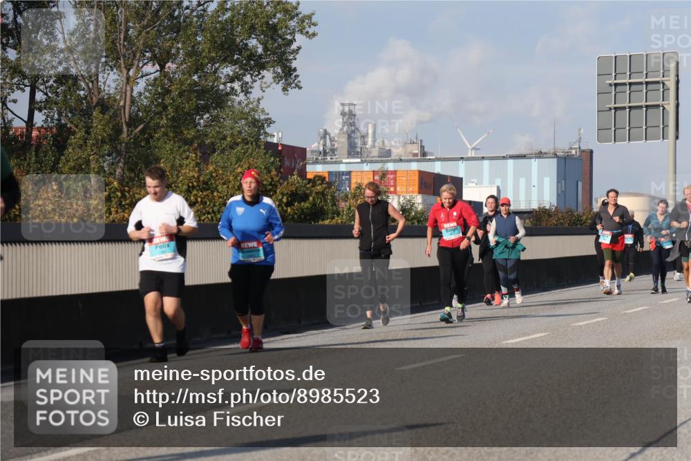 03.10.2025 - Köhlbrandbrückenlauf Luisa Fischer http://msf.ph/oto/8985523 03.10.2025 11:17:01 Position 3  meine-sportfotos.de