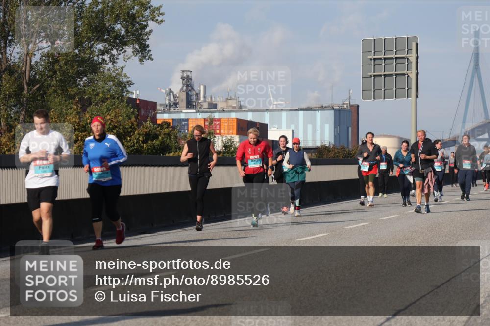 03.10.2025 - Köhlbrandbrückenlauf Luisa Fischer http://msf.ph/oto/8985526 03.10.2025 11:17:02 Position 3 1981 meine-sportfotos.de