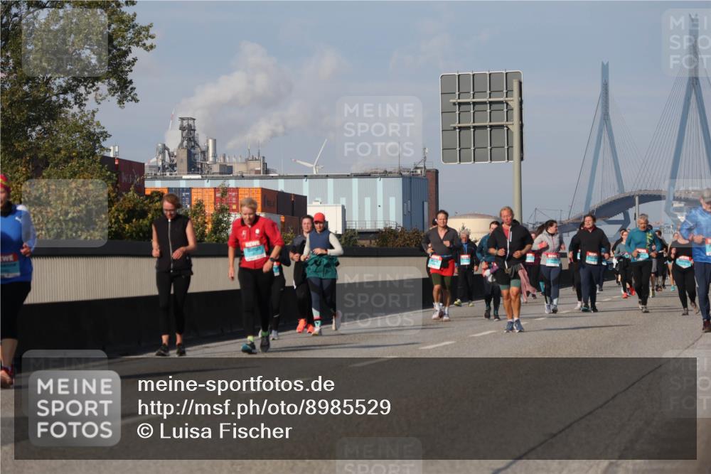 03.10.2025 - Köhlbrandbrückenlauf Luisa Fischer http://msf.ph/oto/8985529 03.10.2025 11:17:03 Position 3  meine-sportfotos.de