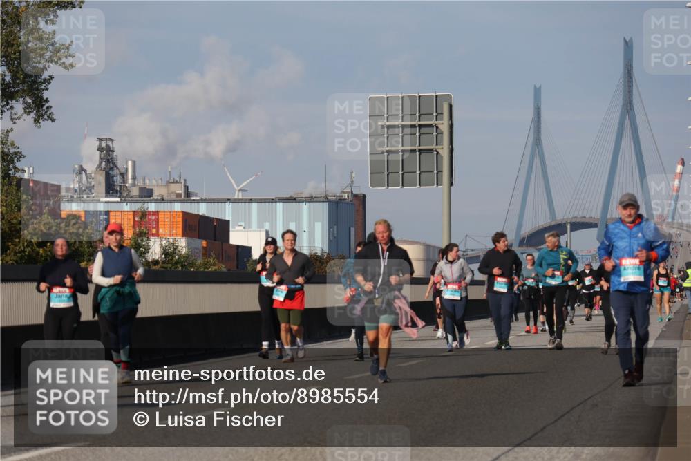 03.10.2025 - Köhlbrandbrückenlauf Luisa Fischer http://msf.ph/oto/8985554 03.10.2025 11:17:07 Position 3  meine-sportfotos.de