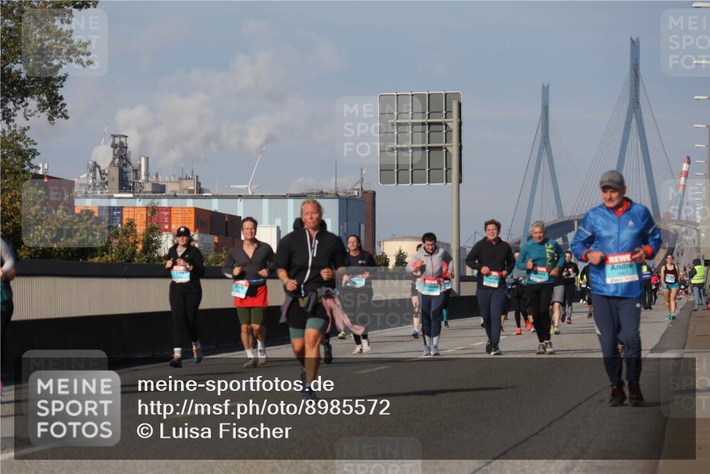 03.10.2025 - Köhlbrandbrückenlauf Luisa Fischer http://msf.ph/oto/8985572 03.10.2025 11:17:10 Position 3  meine-sportfotos.de