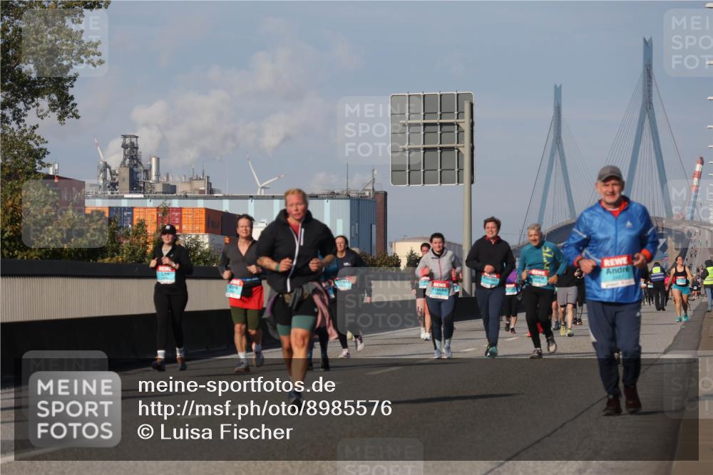 03.10.2025 - Köhlbrandbrückenlauf Luisa Fischer http://msf.ph/oto/8985576 03.10.2025 11:17:10 Position 3  meine-sportfotos.de