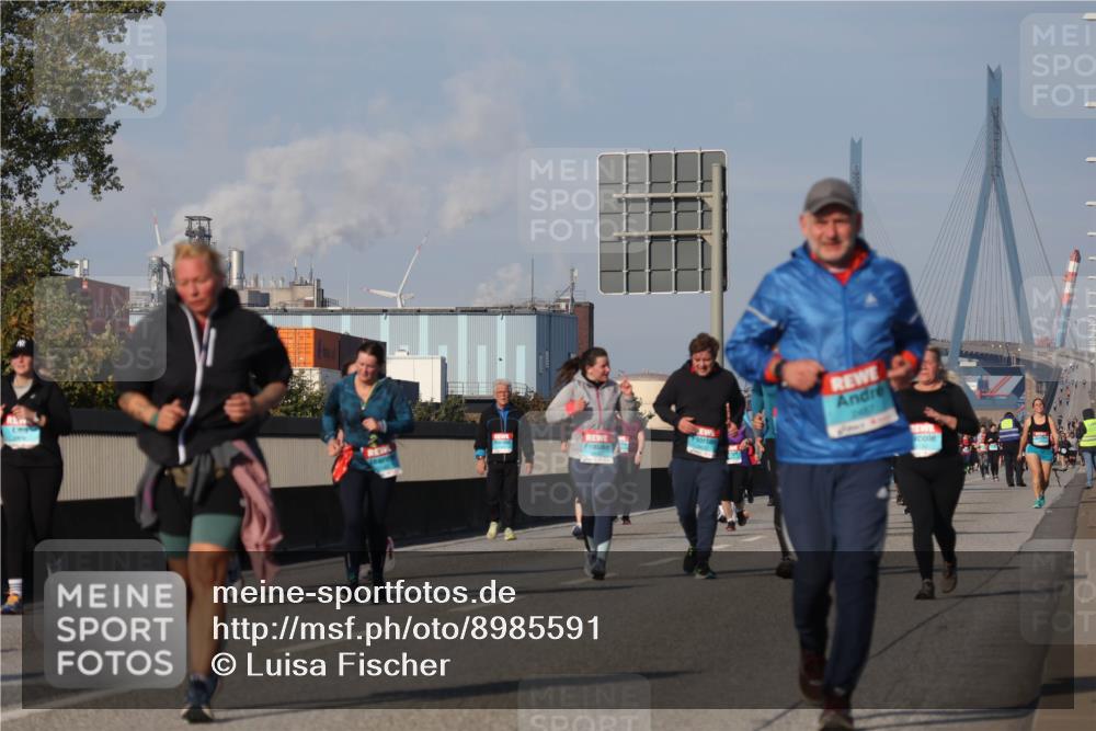03.10.2025 - Köhlbrandbrückenlauf Luisa Fischer http://msf.ph/oto/8985591 03.10.2025 11:17:13 Position 3 487 meine-sportfotos.de