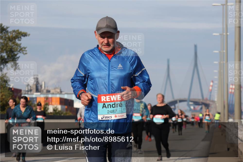03.10.2025 - Köhlbrandbrückenlauf Luisa Fischer http://msf.ph/oto/8985612 03.10.2025 11:17:17 Position 3 2487 meine-sportfotos.de