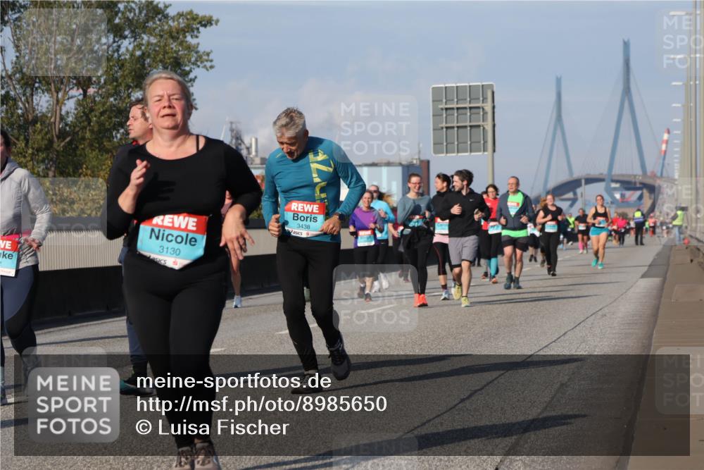03.10.2025 - Köhlbrandbrückenlauf Luisa Fischer http://msf.ph/oto/8985650 03.10.2025 11:17:24 Position 3 3130, 3438 meine-sportfotos.de