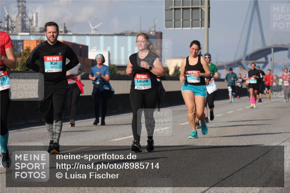 03.10.2025 - Köhlbrandbrückenlauf Luisa Fischer http://msf.ph/oto/8985714 03.10.2025 11:17:35 Position 3 3475, 2434, 22617 meine-sportfotos.de