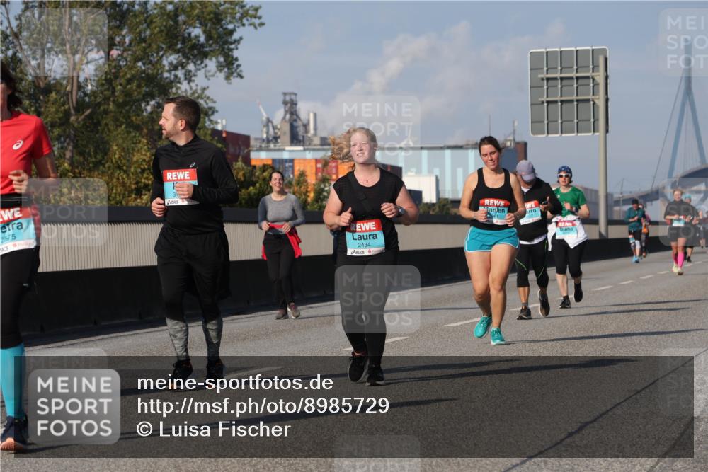 03.10.2025 - Köhlbrandbrückenlauf Luisa Fischer http://msf.ph/oto/8985729 03.10.2025 11:17:38 Position 3 2575, 34, 2434 meine-sportfotos.de