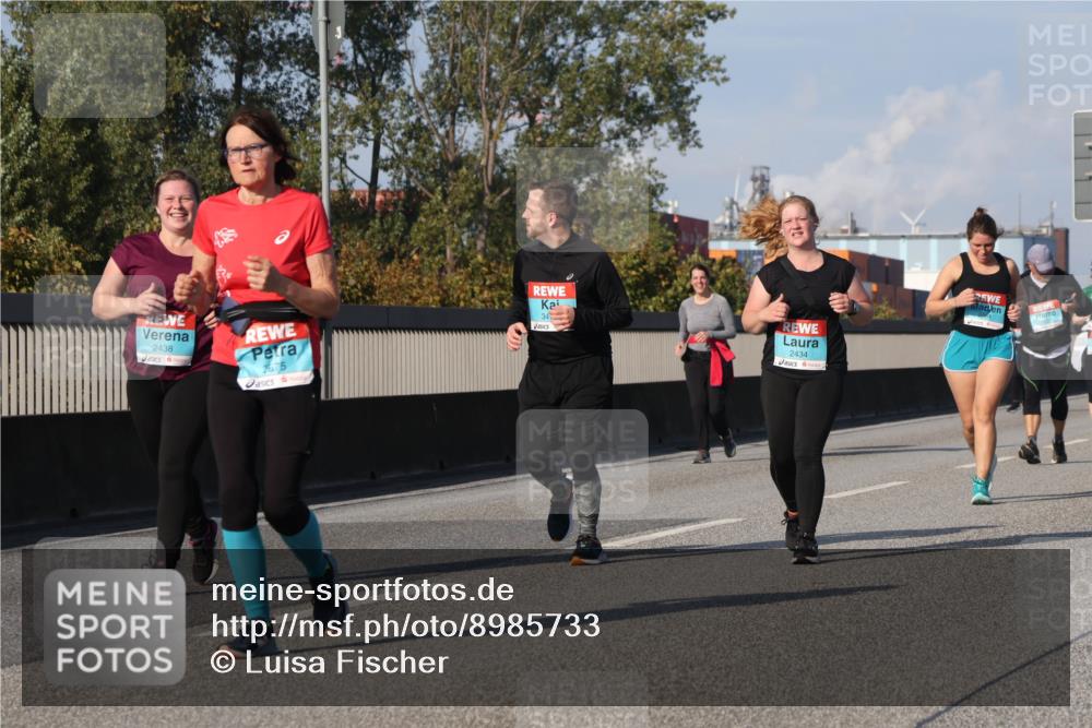 03.10.2025 - Köhlbrandbrückenlauf Luisa Fischer http://msf.ph/oto/8985733 03.10.2025 11:17:39 Position 3 2438, 2575, 34, 2434 meine-sportfotos.de
