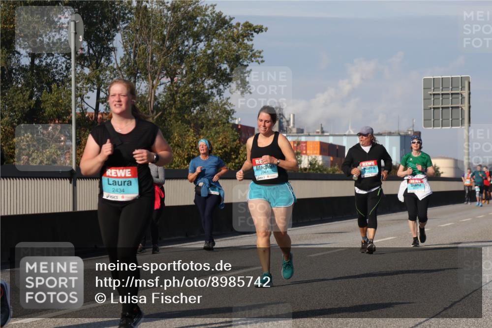 03.10.2025 - Köhlbrandbrückenlauf Luisa Fischer http://msf.ph/oto/8985742 03.10.2025 11:17:42 Position 3 2434, 2261 meine-sportfotos.de