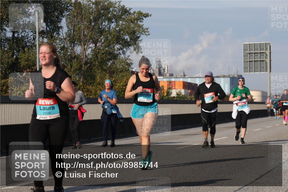03.10.2025 - Köhlbrandbrückenlauf Luisa Fischer http://msf.ph/oto/8985744 03.10.2025 11:17:42 Position 3 2434, 2261 meine-sportfotos.de
